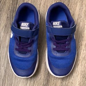Nike US1Y sneaker